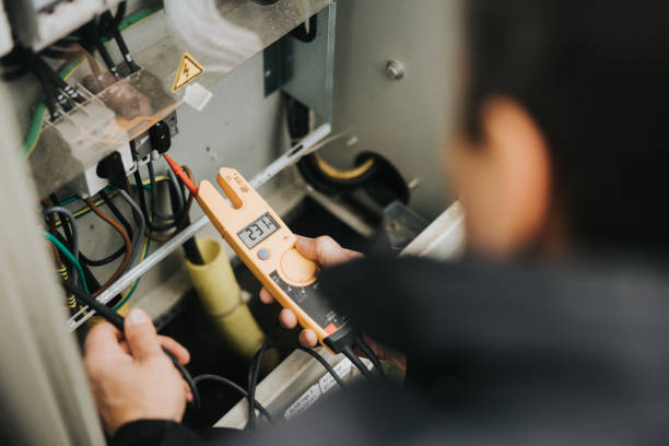 Best Licensed Electrician  in Roseville, OH